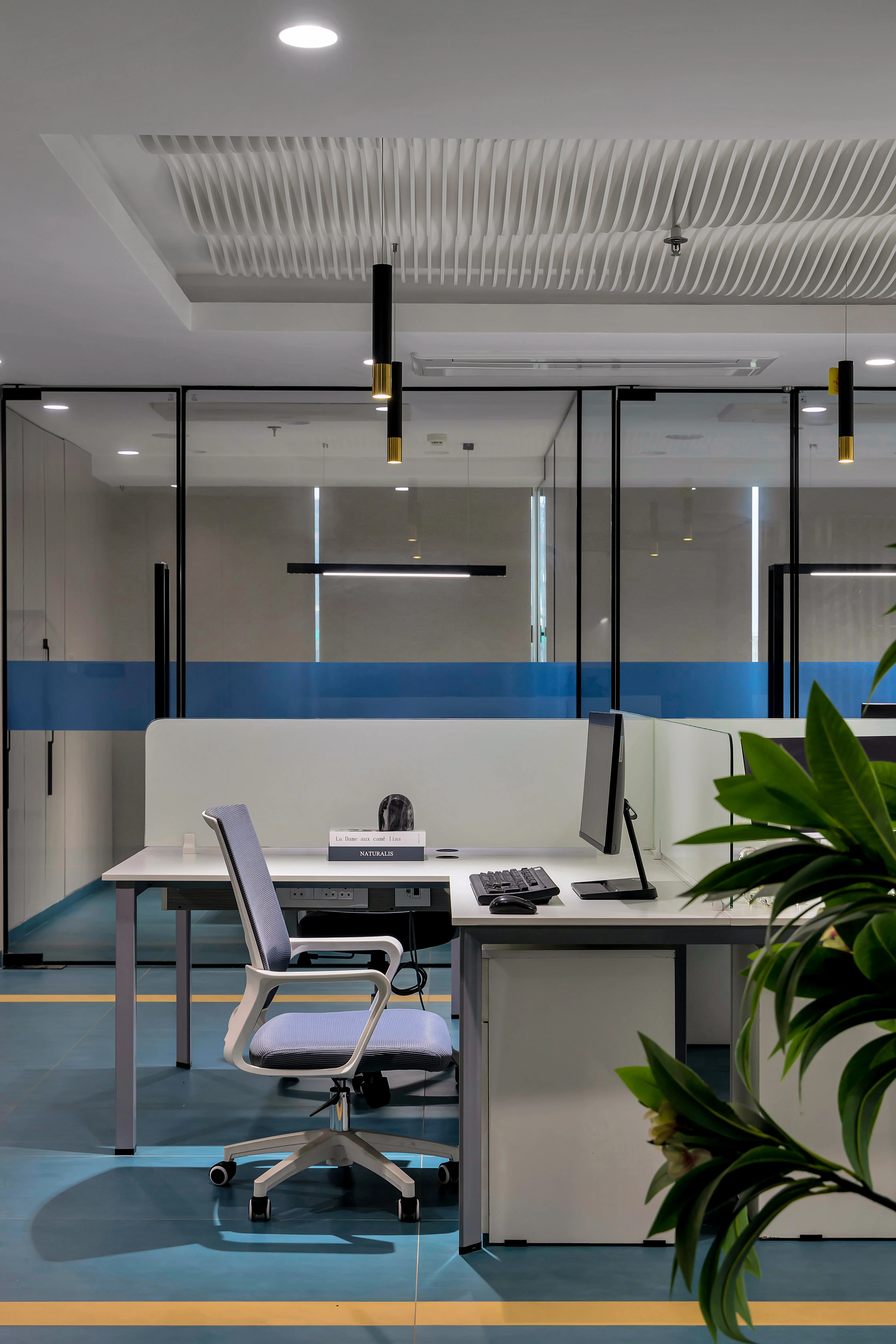 Yashvi Coal Headquarters - Commercial architecture and executive boardroom in Surat